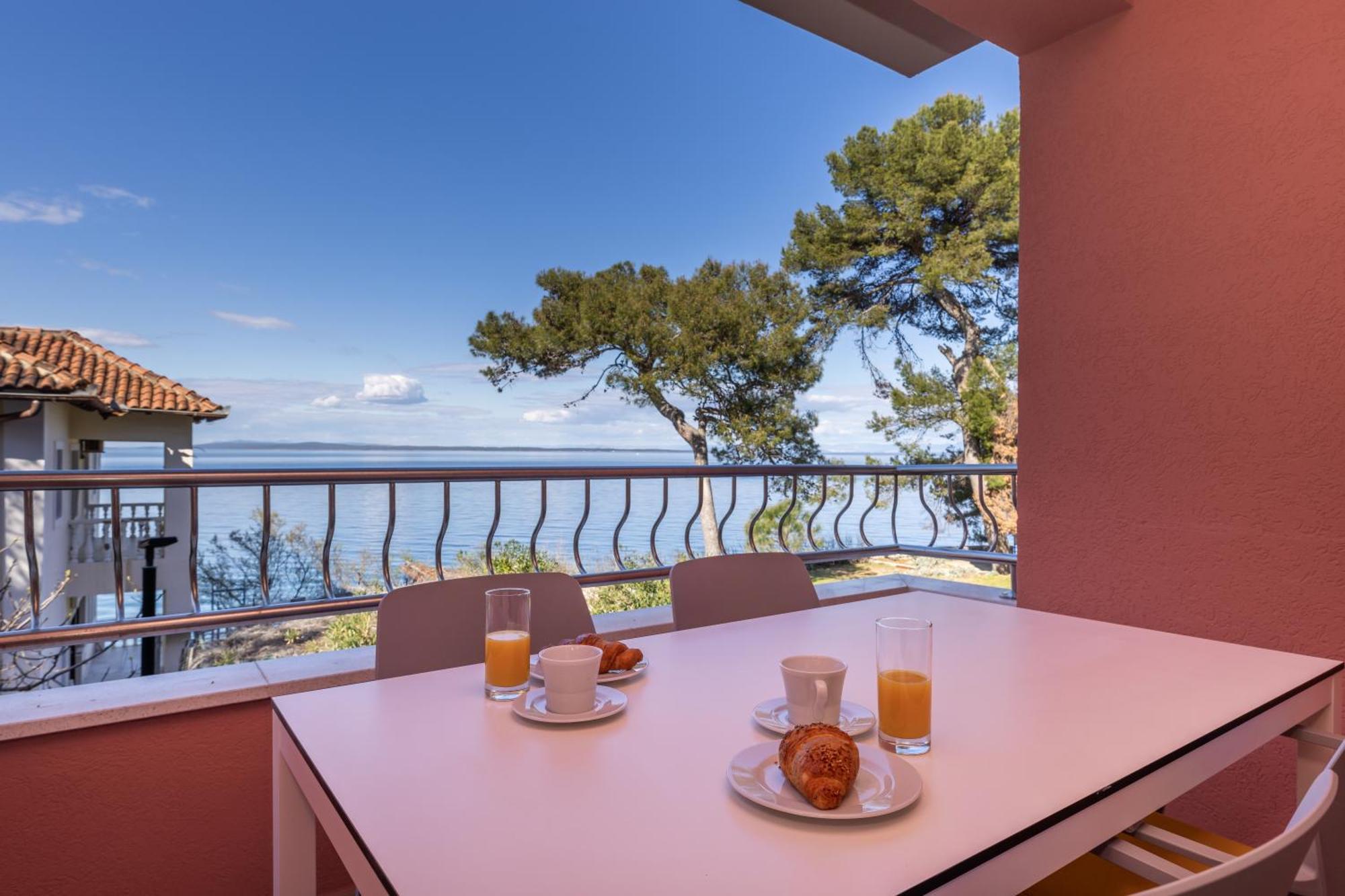 Velo Jedro Apartmani Punta Lussingrande Esterno foto