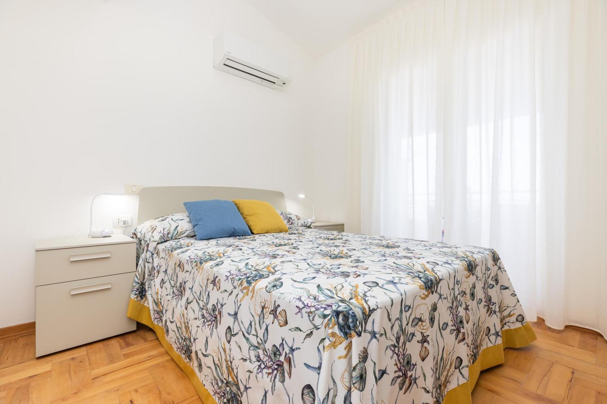 Velo Jedro Apartmani Punta Lussingrande Esterno foto