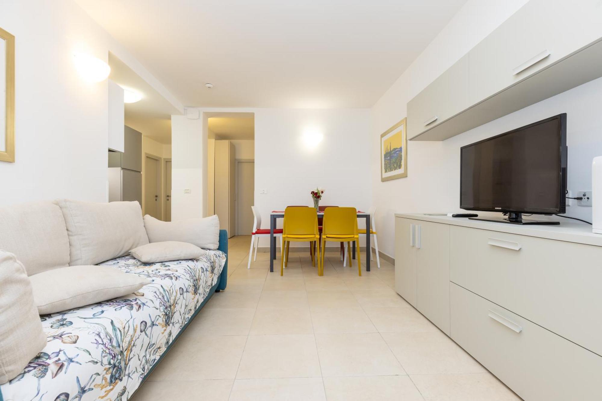 Velo Jedro Apartmani Punta Lussingrande Esterno foto
