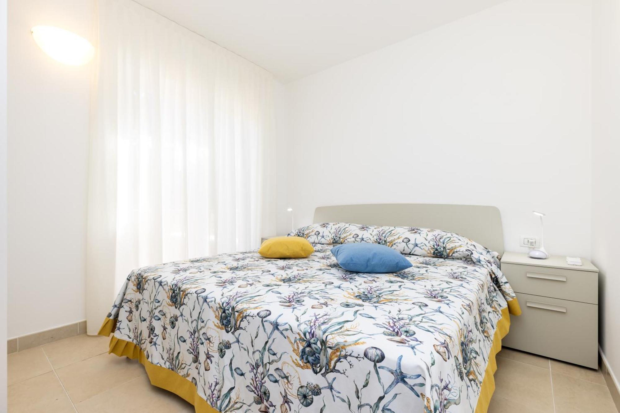 Velo Jedro Apartmani Punta Lussingrande Esterno foto