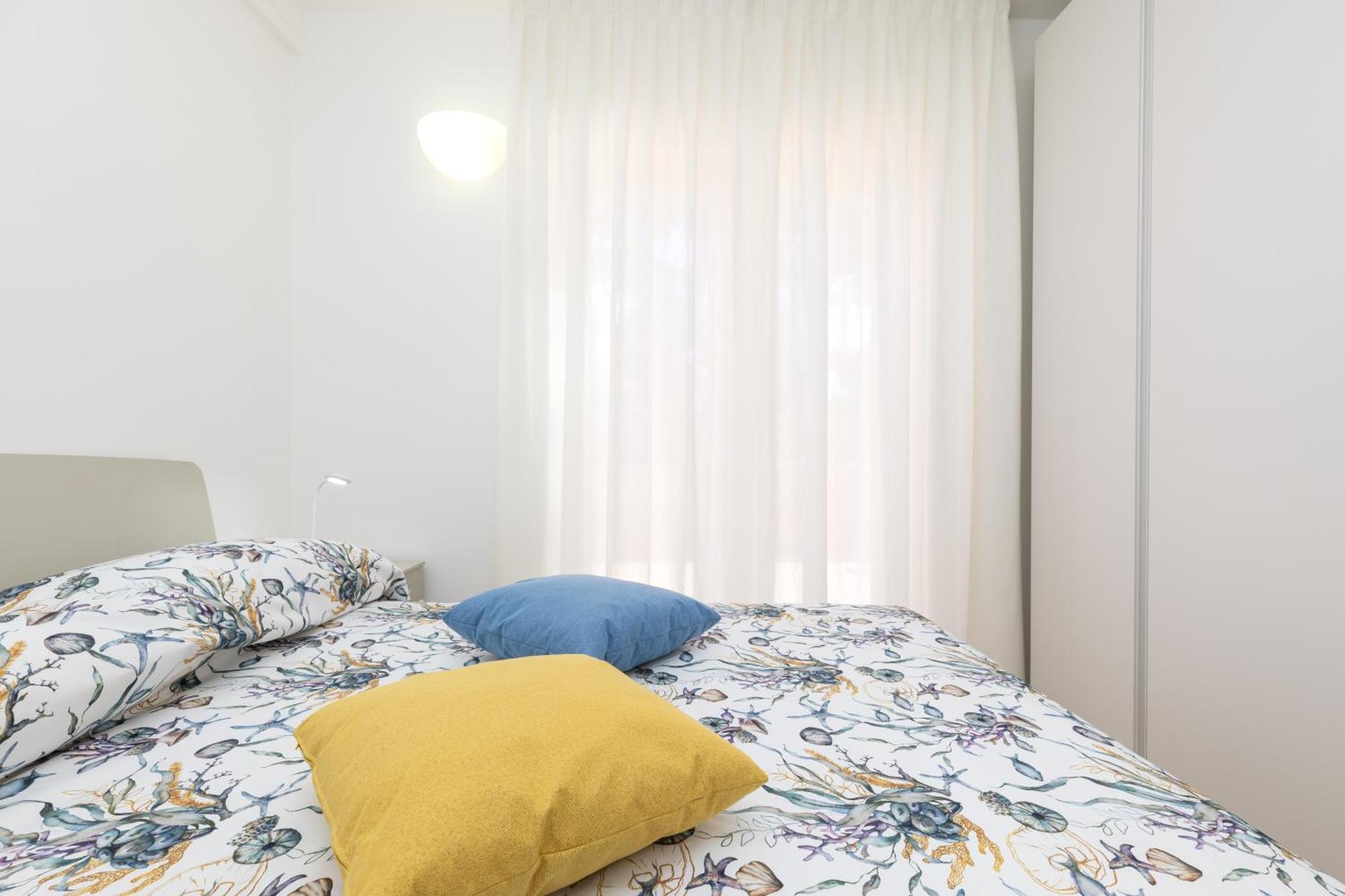 Velo Jedro Apartmani Punta Lussingrande Esterno foto