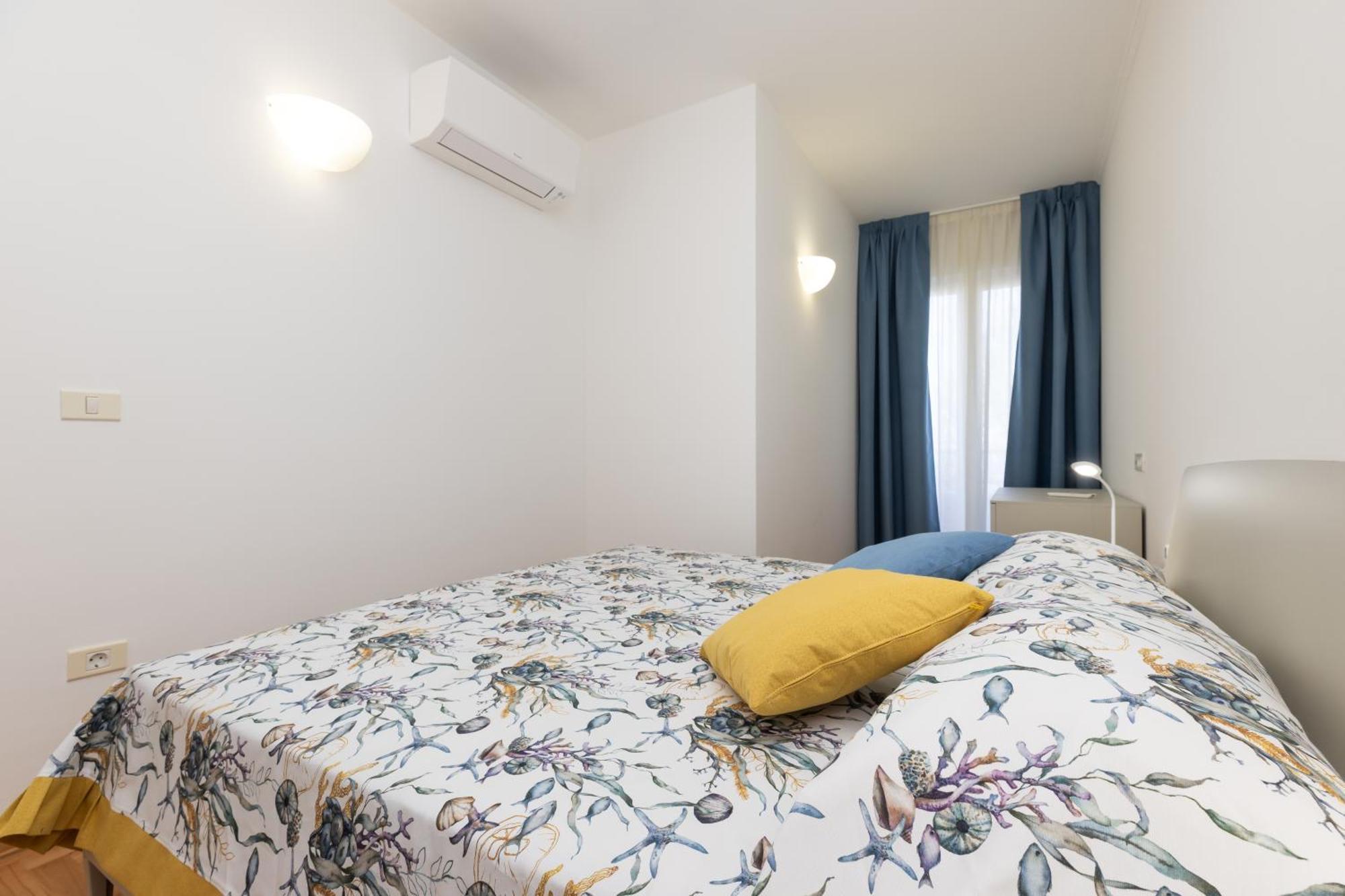 Velo Jedro Apartmani Punta Lussingrande Esterno foto
