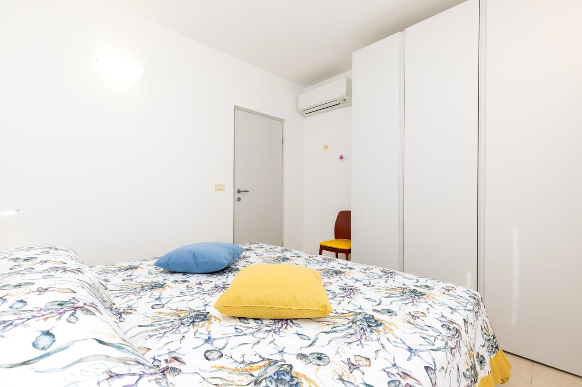 Velo Jedro Apartmani Punta Lussingrande Esterno foto